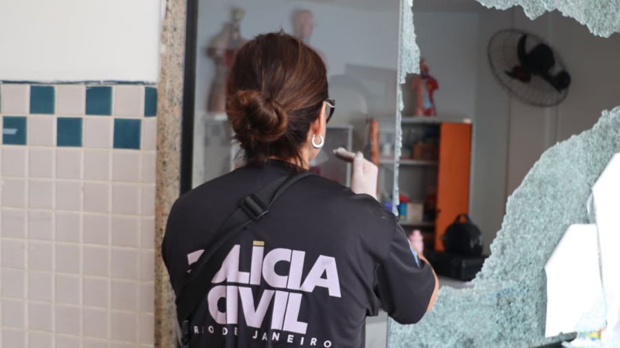 Equipes da Prefeitura agiram para mitigar os danos e garantir o retorno seguro da comunidade escolar Foto: Eduardo Yoshi