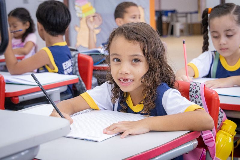 Avalia RJ mostrou que 73% dos alunos até o 2º ano dominam o processo de ler e escrever Foto: Ákilla Ribeiro