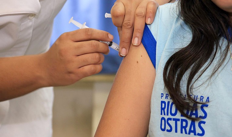 Vacina é destinada a público de 9 a 14 anos, mas faixa etária de 15 a 19 anos pode se imunizar até 30 de junho Foto: Divulgação