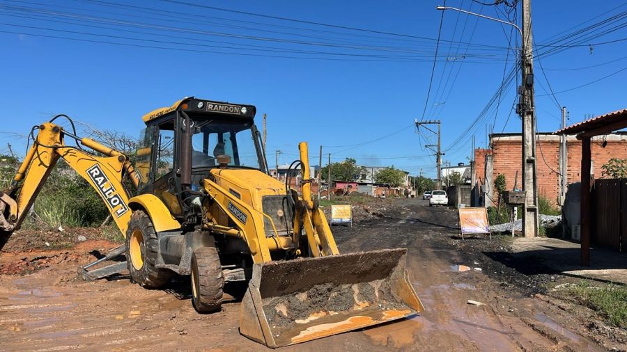 No Âncora, a Secretaria também iniciou a recuperação da Rua 100, com a implantação de serviços de drenagem Foto: Divulgação
