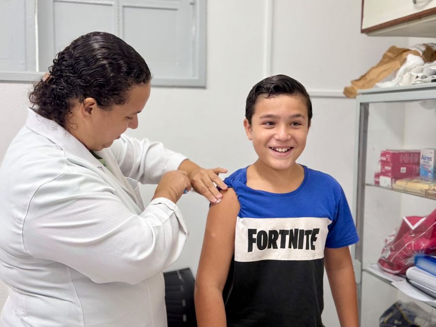 Campanha é voltada para a atualização das cadernetas de vacina das criancas e adolescentes Foto: Ákilla Ribeiro