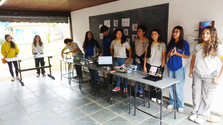 Os alunos fizeram apresentação do protótipo na Casa de Cultura