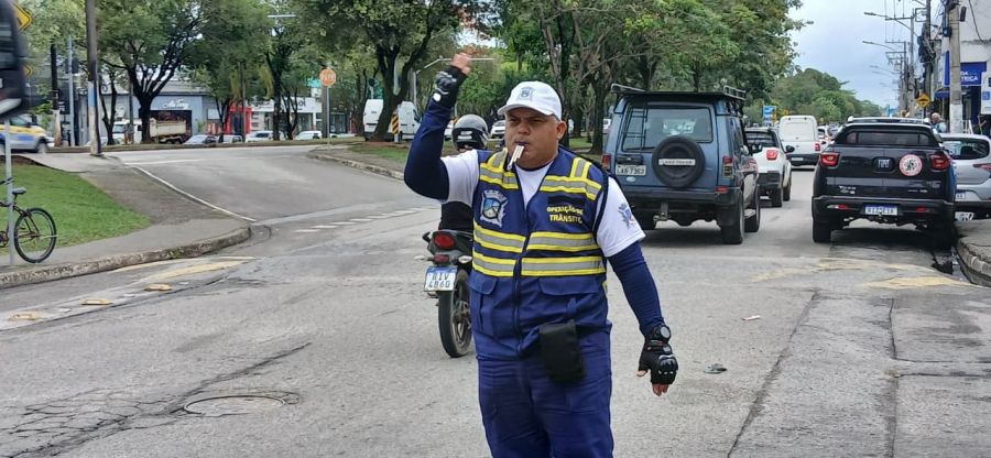 Os novos profissionais já estão nas ruas, atuando em conjunto com a Guarda Civil Municipal Foto: Alexandre Leite