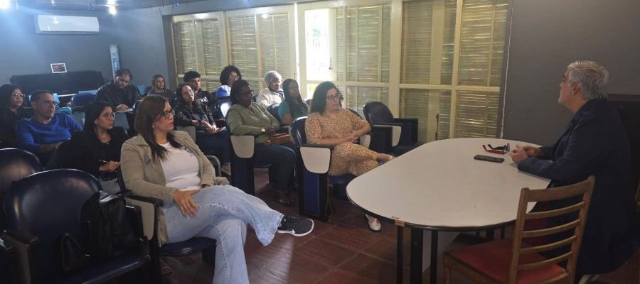 A palestra serviu para esclarecer dúvidas dos alunos Foto: Divulgação
