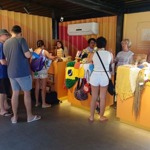 Os participantes tiveram a oportunidade de expor e comercializar seus produtos Foto: Divulgação