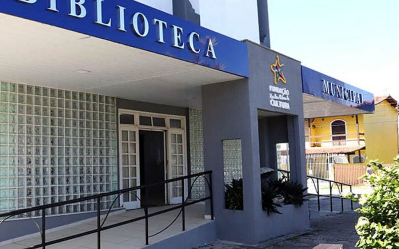 A Biblioteca fina na Avenida Amazonas, s/n – Centro