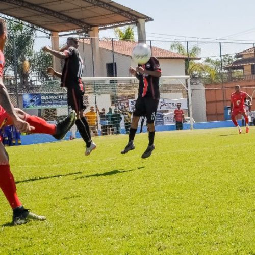 A bola vai começar a rolar em Rio das Ostras a partir desse domingo Foto: Divulgação
