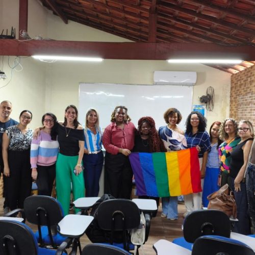 Servidores municipais durante a capacitação sobre atendimento à população LGBTI Foto: Divulgação