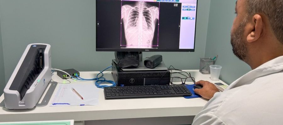 Unidade conta com sistema digital para gerenciamento de informações e impressão de laudos e exames Foto: Ákilla Ribeiro