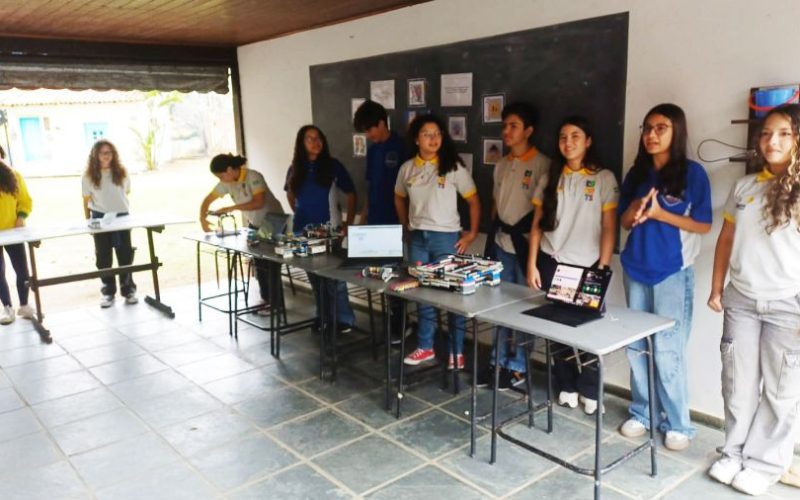 Os alunos fizeram apresentação do protótipo na Casa de Cultura