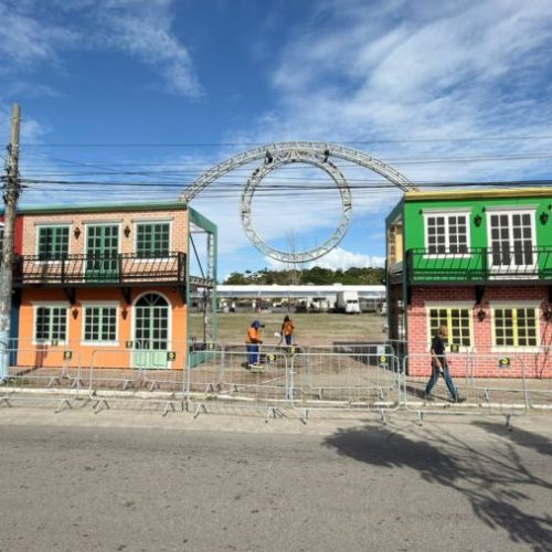 A área de eventos de Costazul já está se transformando na Cidade do Jazz Foto: Eduardo Yoshi