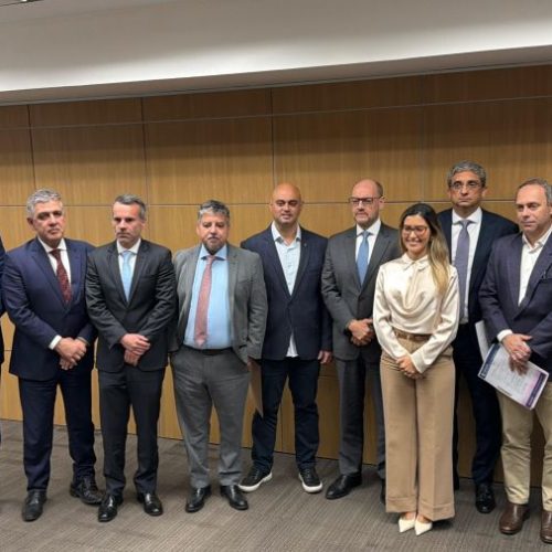 Prefeito Carlos Augusto e governador anunciam início da duplicação da RJ-106