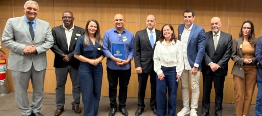 O encontro teve como objetivo fortalecer a parceria entre o Governo do Estado e os Municípios Foto: Divulgação
