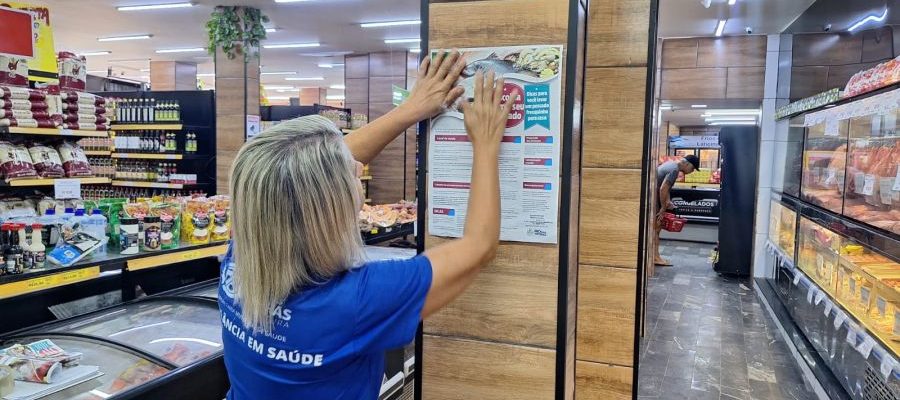 Taxa deve ser paga por estabelecimentos sujeitos à Vigilância Sanitária, como mercados e clínicas Foto: Divulgação