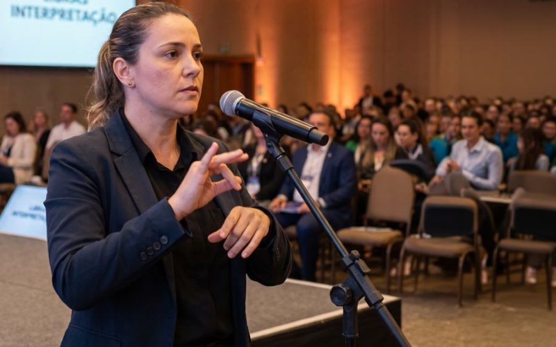 Abriu Processo Seletivo para contratar Tradutores e Intérpretes de Libras Foto: Divulgação