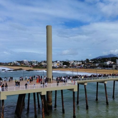 Píer do Emissário revitalizado volta a integrar a paisagem da orla de Costazul Foto: Eduardo Yoshi