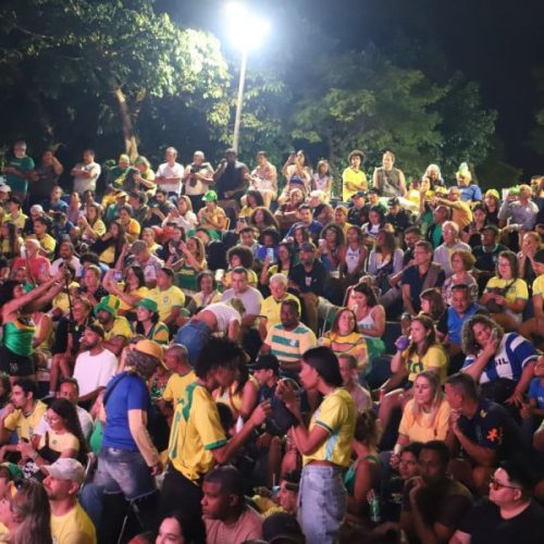 A Praça da Baleia é um dos pontos com internet gratuita Foto: Divulgação