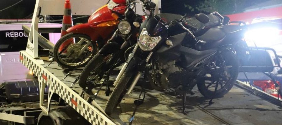 Após esse prazo, os veículos que não forem regularizados poderão ser levados a leilão público Foto: Eduardo Yoshi