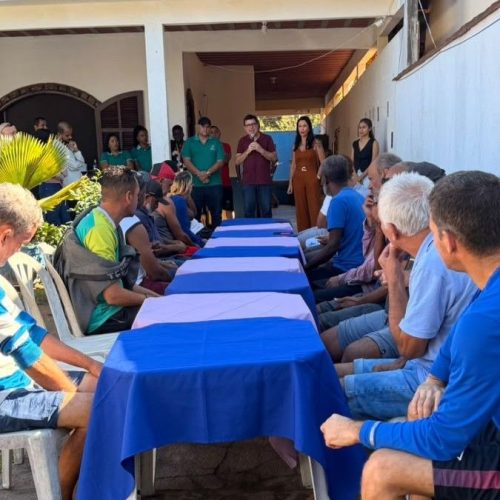 Programação reuniu cerca de 30 assistidos com almoço e apresentações culturais Foto: Divulgação