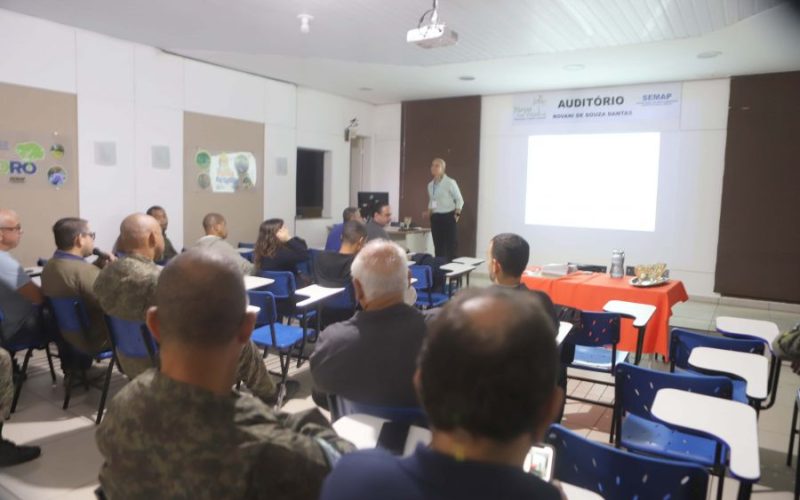A iniciativa teve como objetivo orientar e atualizar agentes de fiscalização Foto: Jorge Ronald