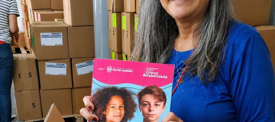 Livros são do Compromisso Nacional da Criança Alfabetizado (CNCA), por meio do Governo do Estado. Foto: Divulgação