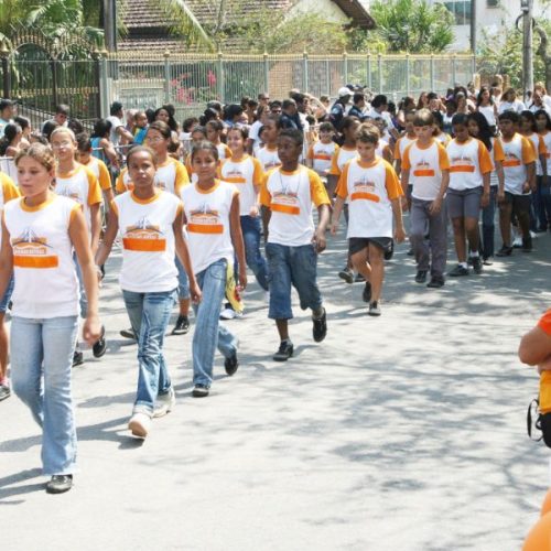 Alunos das unidades escolares estão prontos para o desfile Foto: Divulgação