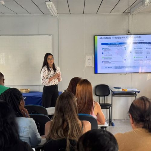 Treinamento prepara profissionais para um atendimento mais qualificado à população Foto: Eduardo Yoshi