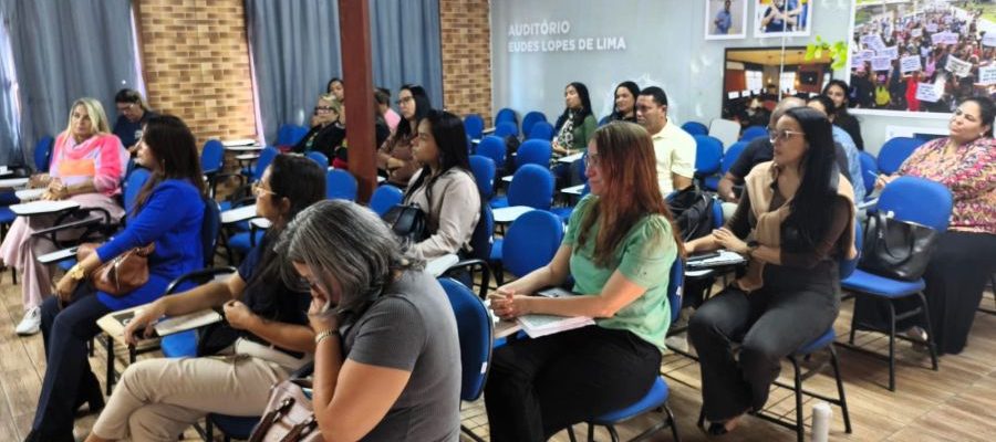 Capacitação alinhou fluxos de atendimento da rede de proteção à criança e ao adolescente Foto: Divulgação