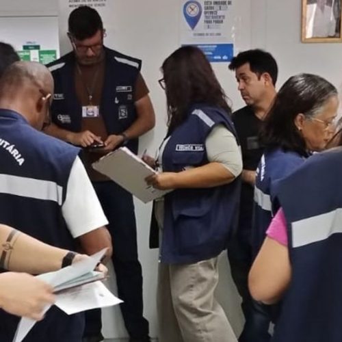 Equipe de fiscalização da Vigilância em ação Foto: Divulgação