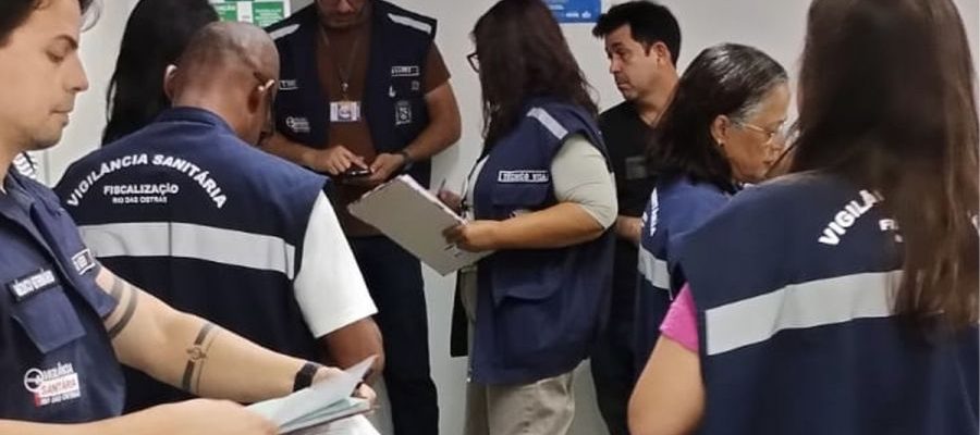 Equipe de fiscalização da Vigilância em ação Foto: Divulgação